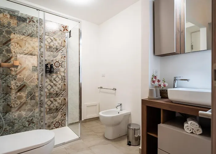 Loft San Basilio 公寓 *